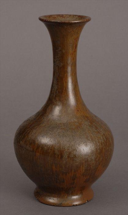 Appraisal: CHINESE COPPER-GLAZED VASE With beaker neck and square ovoid bowl