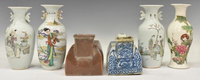 Appraisal: lot of Chinese porcelain and glazed ceramic items including diminutive