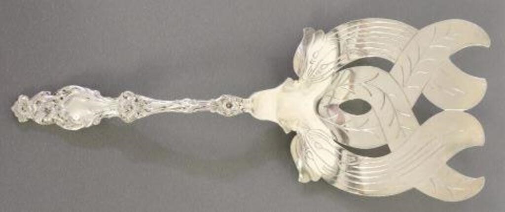 Appraisal: ART NOUVEAU STYLE STERLING ASPARAGUS SERVERArt Nouveau style sterling silver