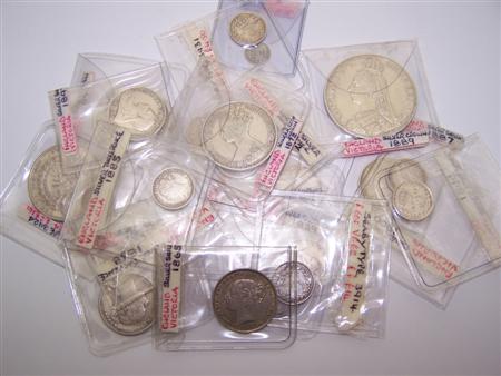 Appraisal: A collection of Victorian silver coinage to include crown AVF