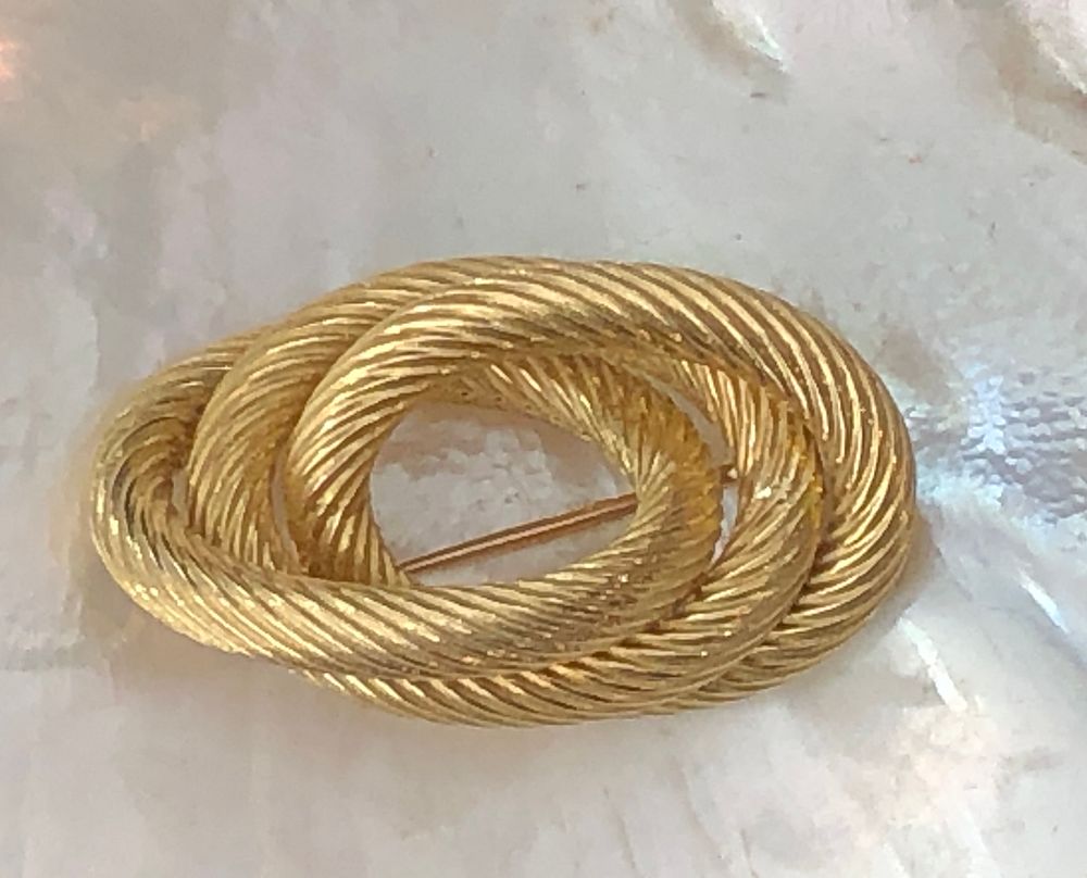 Appraisal: Tiffany Co k Yellow Gold Twisted Rope Brooch Tiffany Co