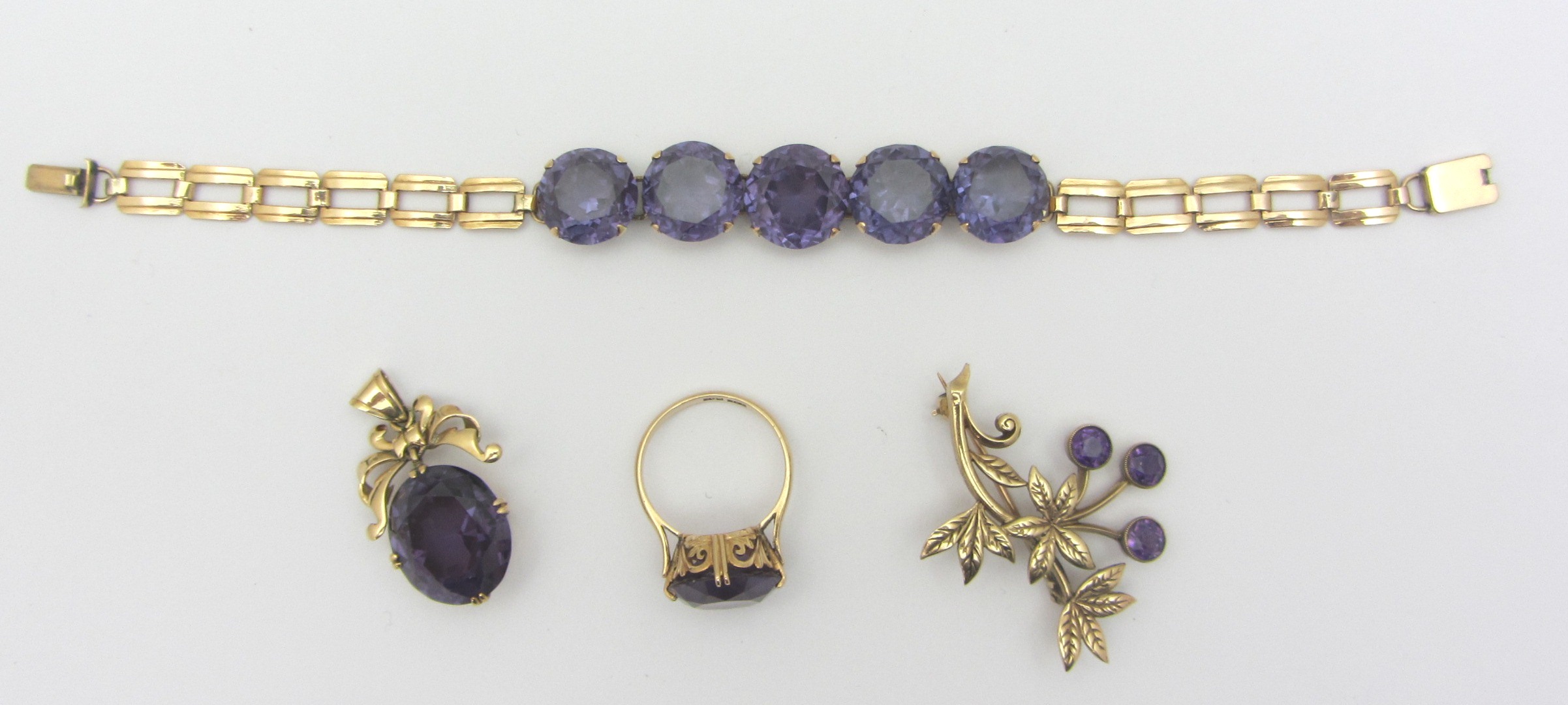 Appraisal: Three items of gold mounted synthetic corundum imitating alexandrite jewellery