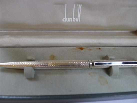 Appraisal: A DUNHILL PEN BOXED