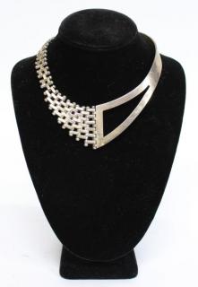 Appraisal: Mexican Sterling Silver Modernist Necklace The collar coming to a