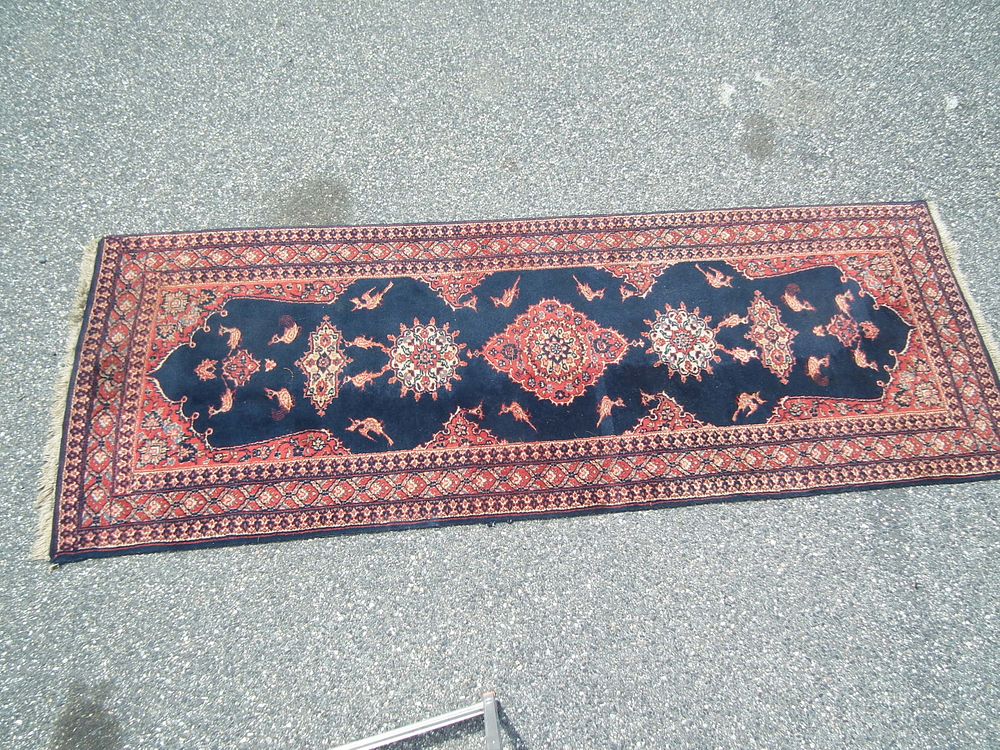 Appraisal: INDO BIDJAR RUNNER RUG Vintage Indo-Bidjar runner in navy blue