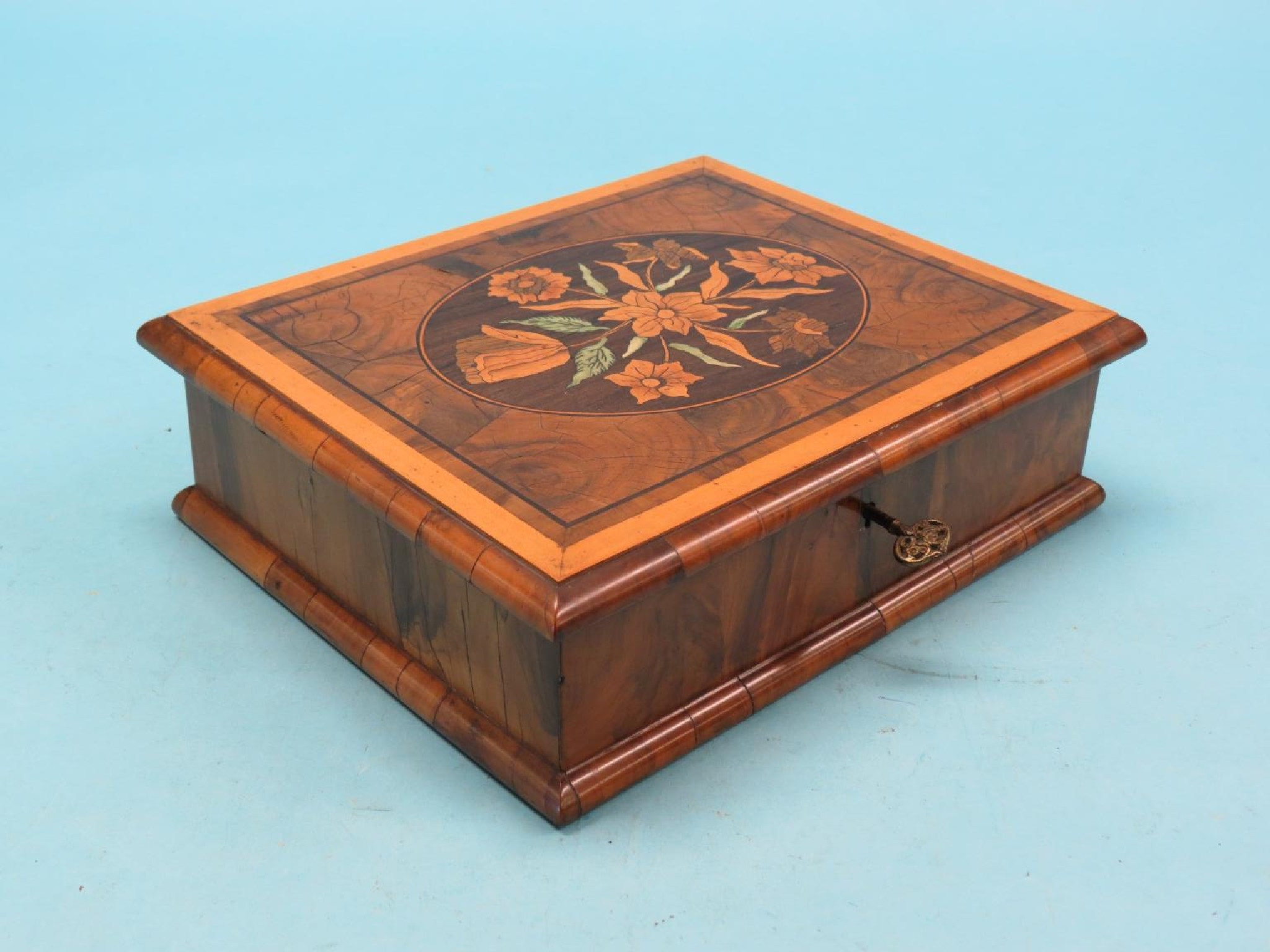 Appraisal: A William and Mary-style walnut and marquetry lace box hinged