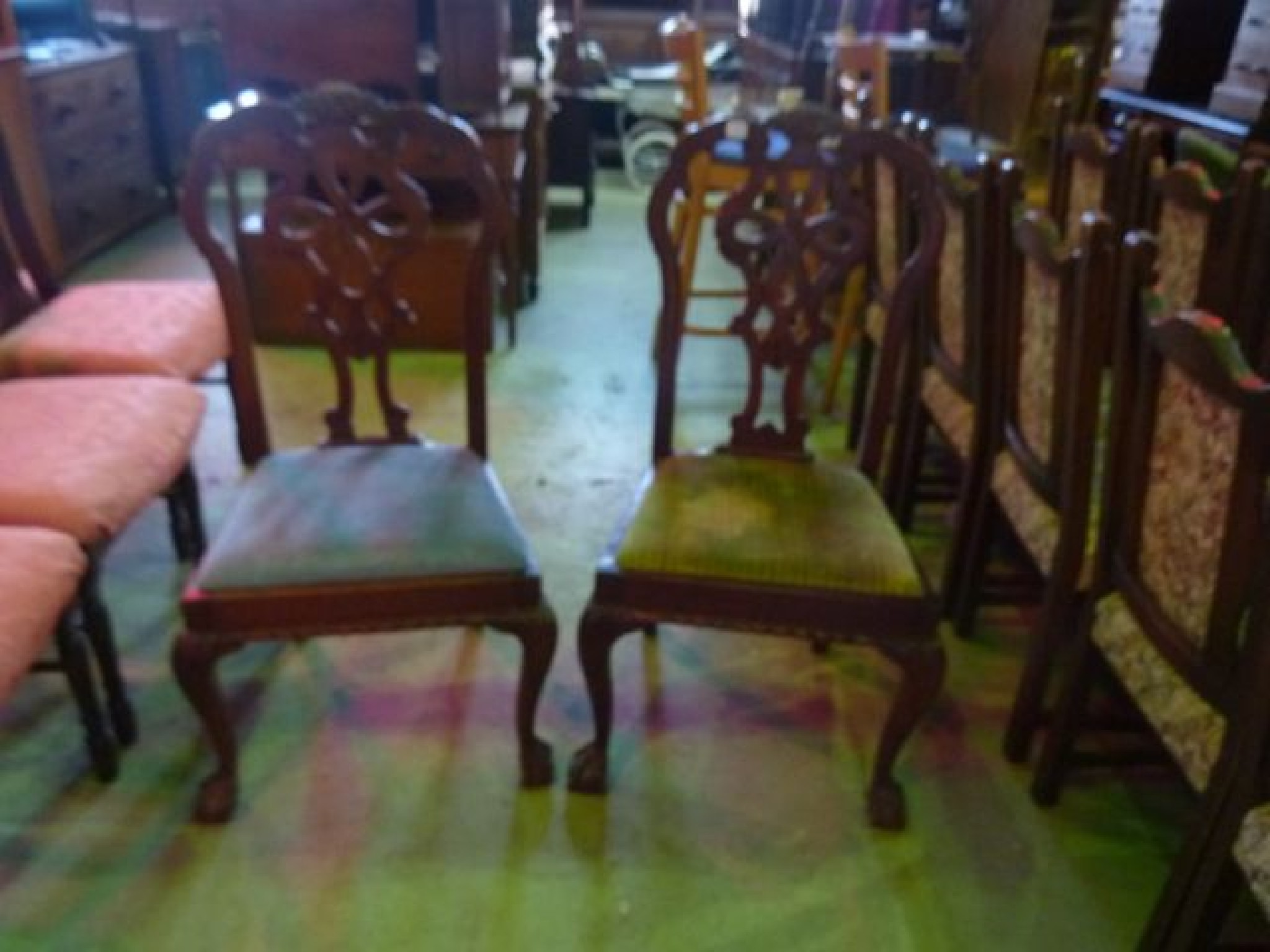 Appraisal: A pair of Edwardian mahogany dining side chairs in the