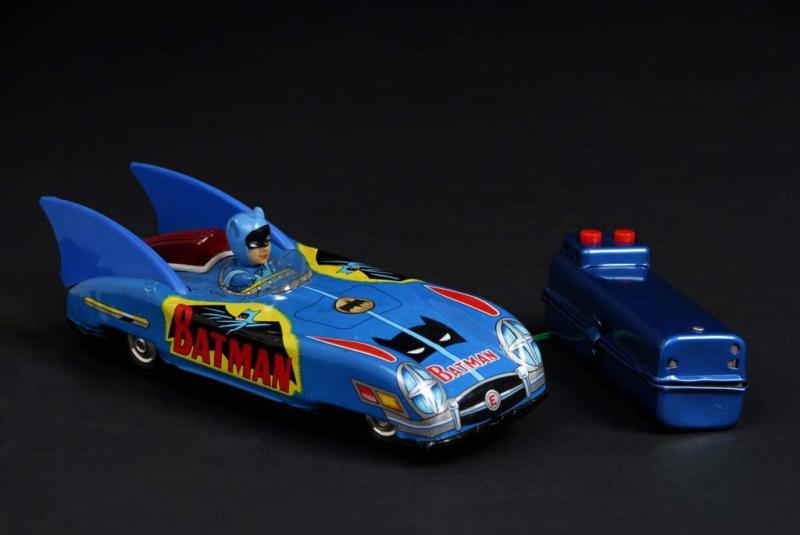 Appraisal: Bat Mobile Toy Description Japanese Made by ASC Working Remote