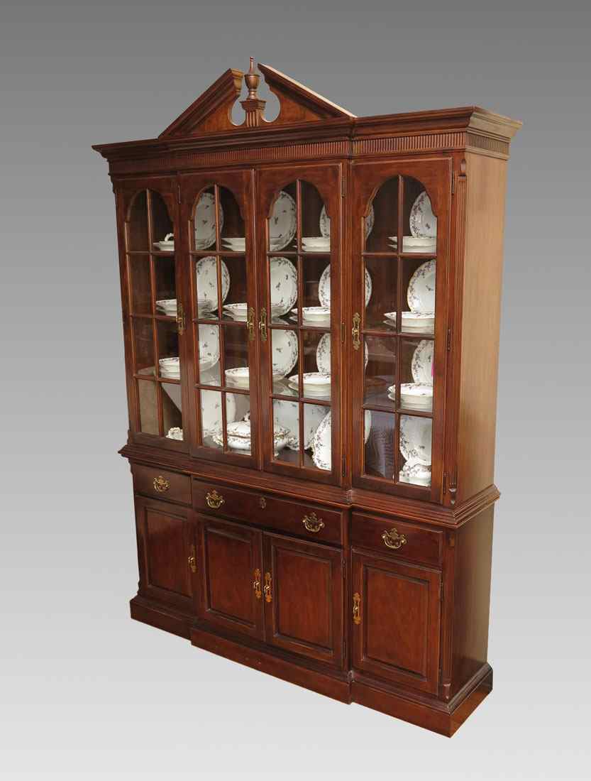 Appraisal: DREXEL VINTAGE CHERRY CHINA CABINET Architectural crest with urn finial