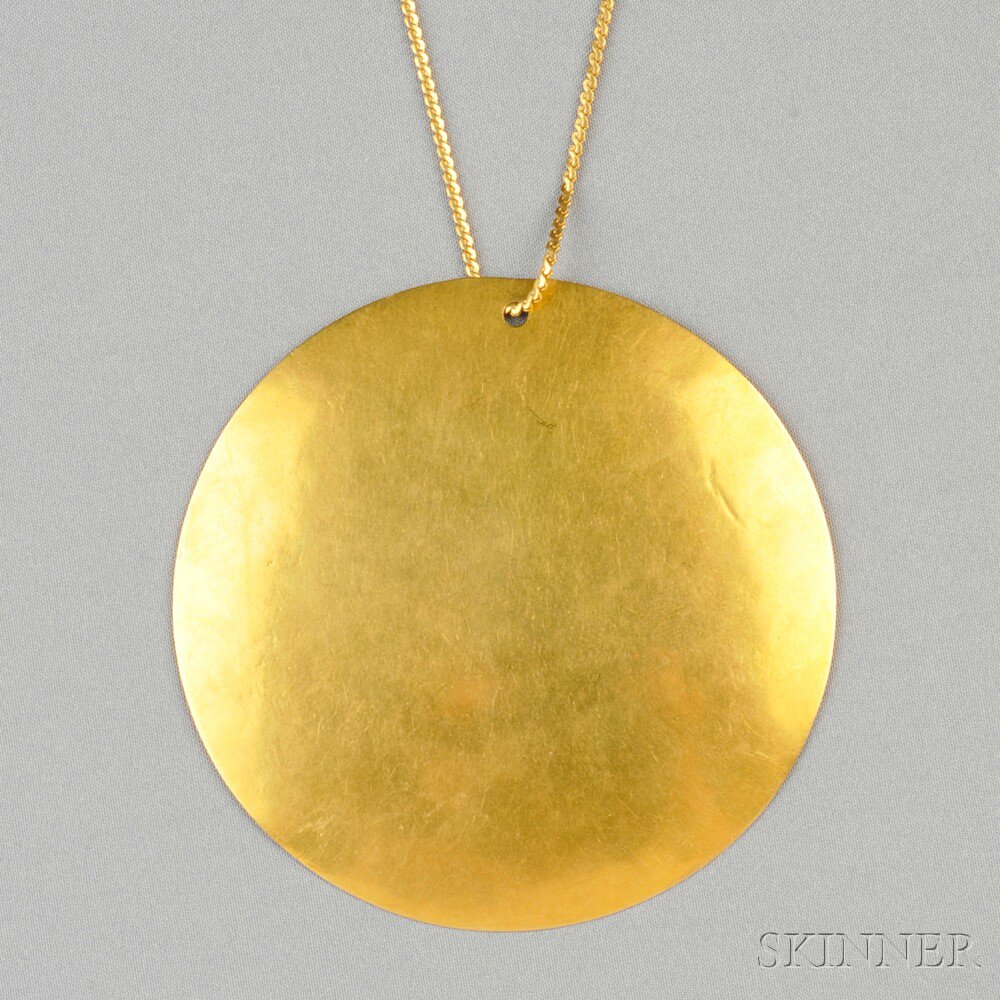 Appraisal: kt Gold Pendant designed as disc suspended from fancy link