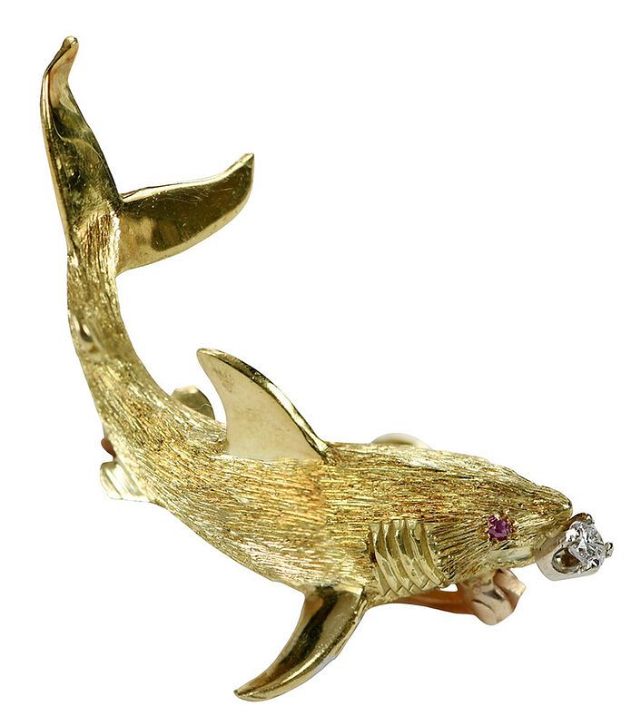 Appraisal: kt Shark Brooch swimming shark design one round brilliant diamond