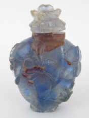 Appraisal: A Chinese blue hardstone snuff bottle probably fluorite carved in