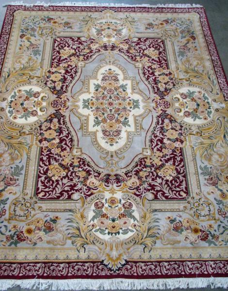 Appraisal: Handmade Oriental room size rug traditional Persian design center medallion