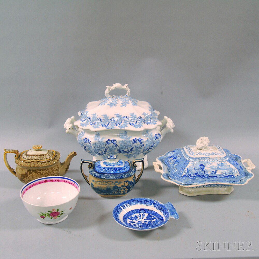 Appraisal: Six Mostly English Transfer-printed Tableware Items a blue and white