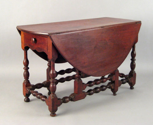 Appraisal: Pennsylvania William Mary walnut gateleg table ca the rectangular top