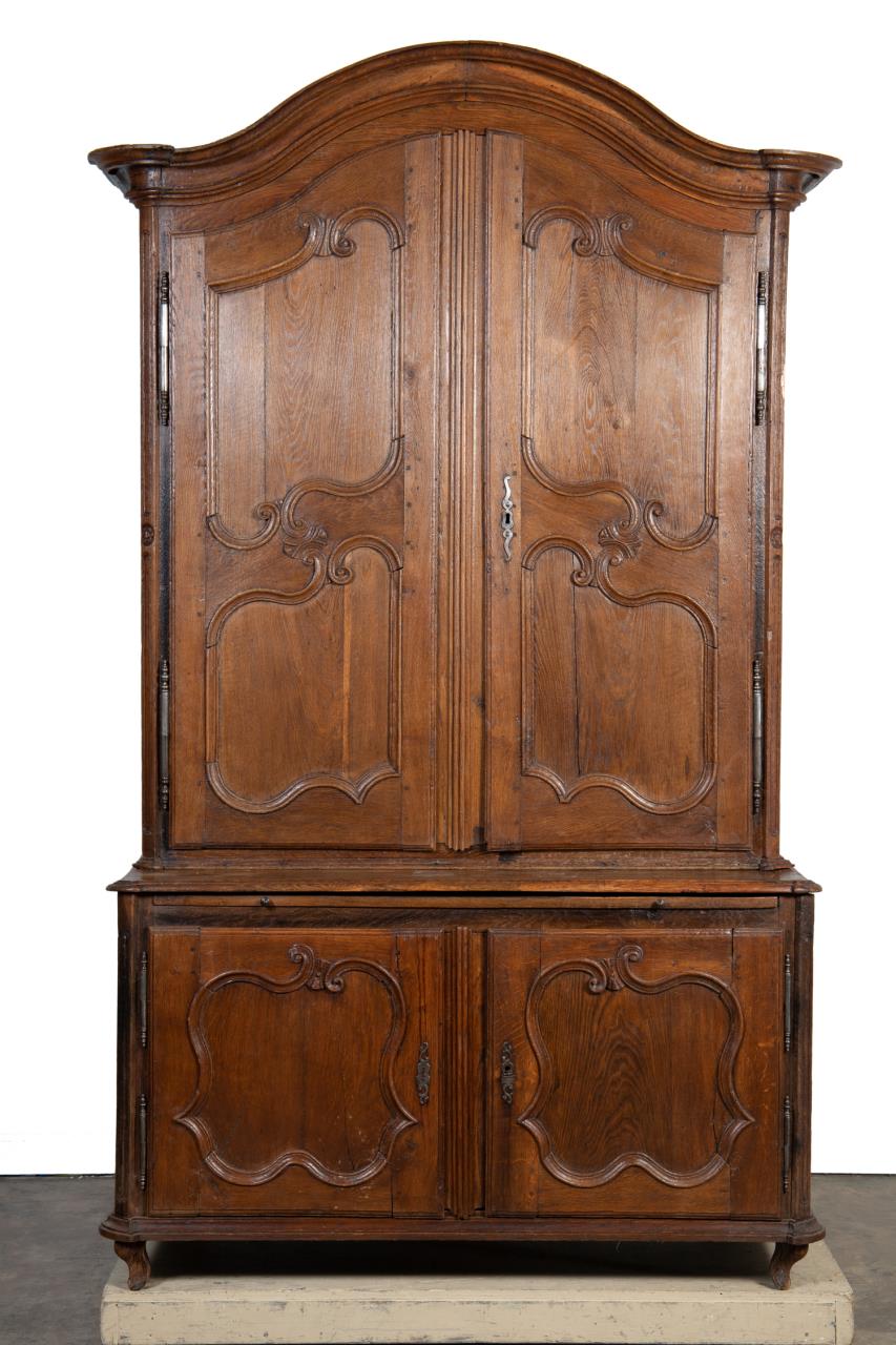 Appraisal: TH TH C FRENCH OAK BUFFET A DEUX CORPS French