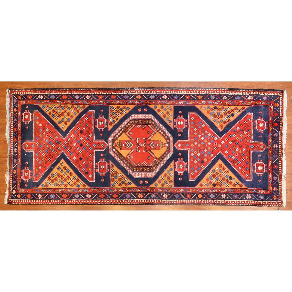 Appraisal: Heriz Gallery Rug Persia x Fourth quarter- th century hand