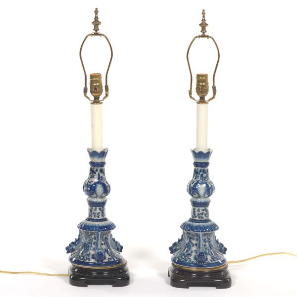 Appraisal: PAIR OF PORCELAIN LAMPS to top of socket Blue and