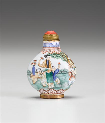 Appraisal: Chinese enamel snuff bottle qianlong four character mark Of baluster