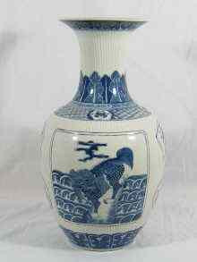 Appraisal: A blue and white Chinese vase decorated with mythical beasts