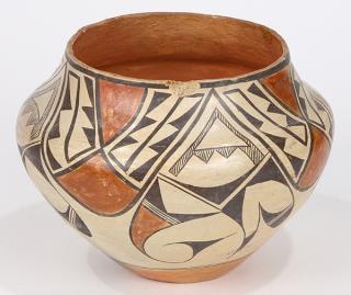 Appraisal: Acoma olla Acoma olla first half th century the shouldered