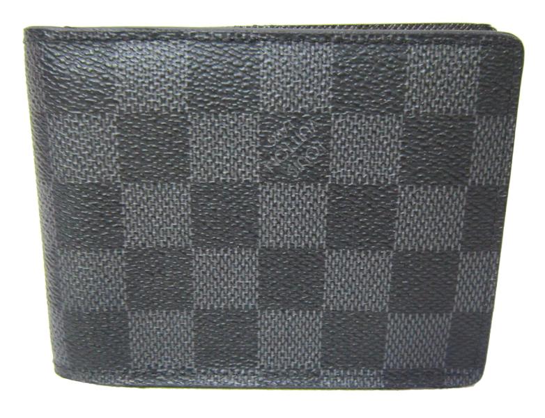 Appraisal: A LOUIS VUITTON WALLET IN DAMIER GRAPHITE CANVAS A LOUIS