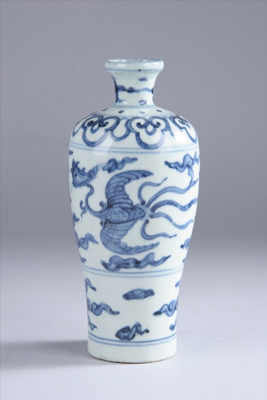 Appraisal: CHINESE BLUE AND WHITE PORCELAIN MEIPING Late Ming Dynasty style