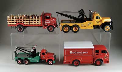 Appraisal: LOT OF MODERN DIE-CAST VEHICLES Highly detailed and well-constructed vehicles