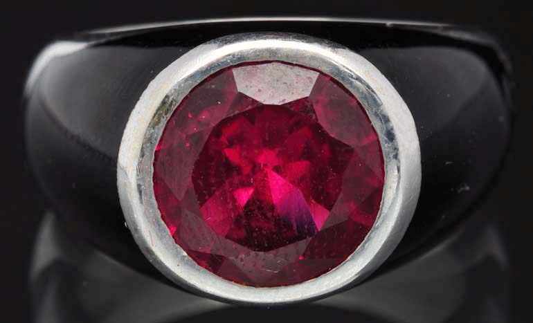 Appraisal: K W Gold Onyx Ruby Men's Ring Weight grams dwt