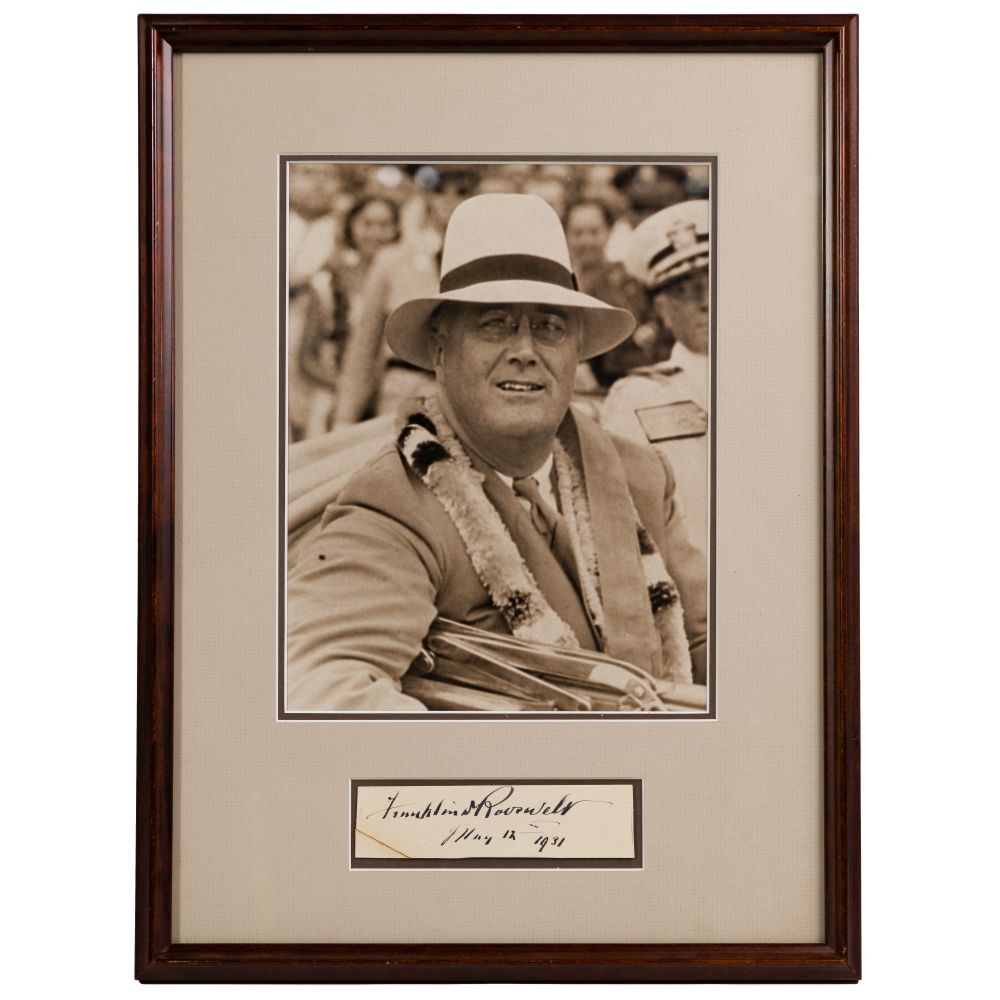 Appraisal: FRANKLIN D ROOSEVELT AUTOGRAPH PSAHaving a printed photograph over a