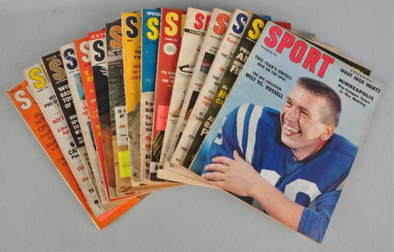 Appraisal: Lot of s s Sports Magazines Description Nice covers include