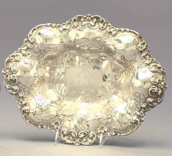 Appraisal: Gorham Art Nouveau Sterling Silver Oval Fruit Dish in Poppies