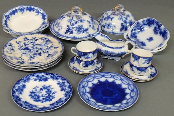 Appraisal: Group of Flow Blue- covered vegetable dish I cover only