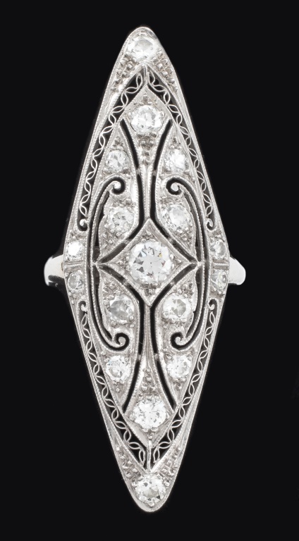 Appraisal: EDWARDIAN K K WHITE GOLD DIAMOND RING Antique Edwardian K