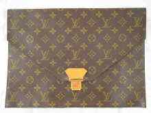 Appraisal: A Louis Vuitton document case x cm