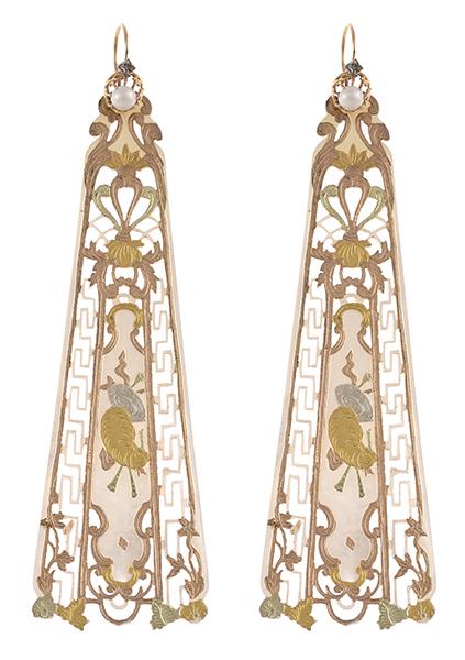 Appraisal: A PAIR OF MOTHER OF PEARL EARRINGS The Russian fan