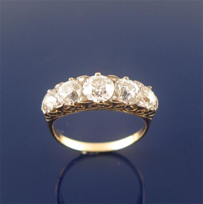 Appraisal: An ct gold five stone diamond ring five graduated circular