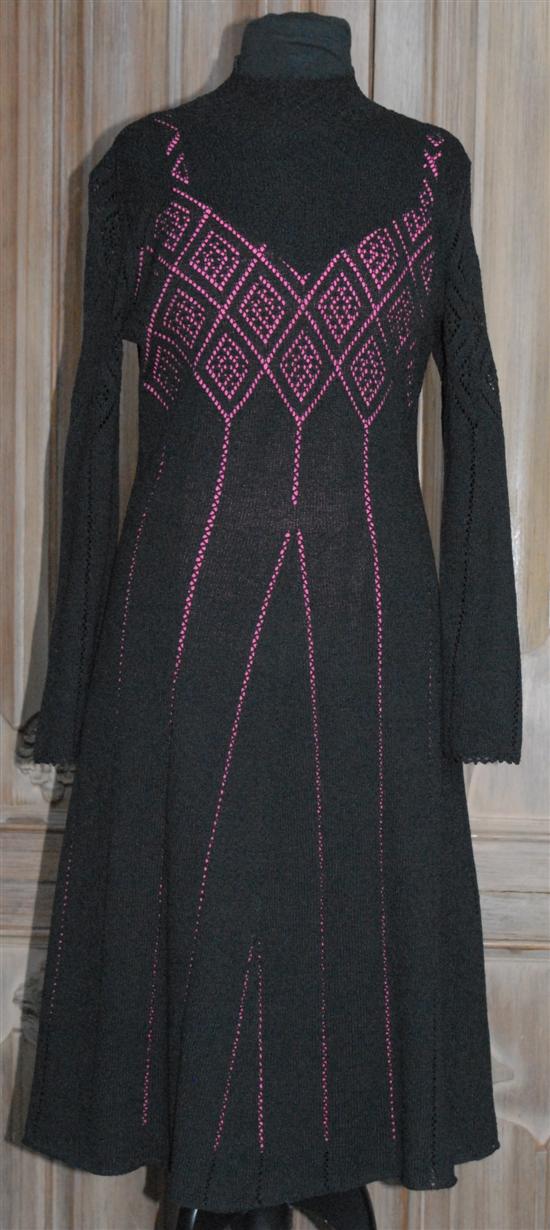 Appraisal: BLACK WOOL DRESS HOT PINK LINING sizes avarage ladies -