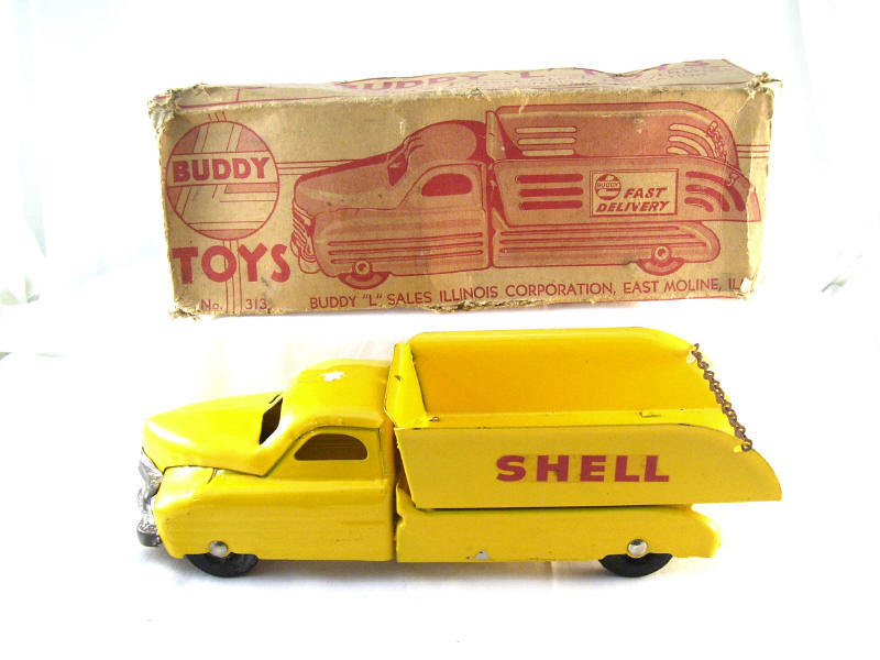 Appraisal: Buddy L Truck Pressed steel truck with original yellow paint