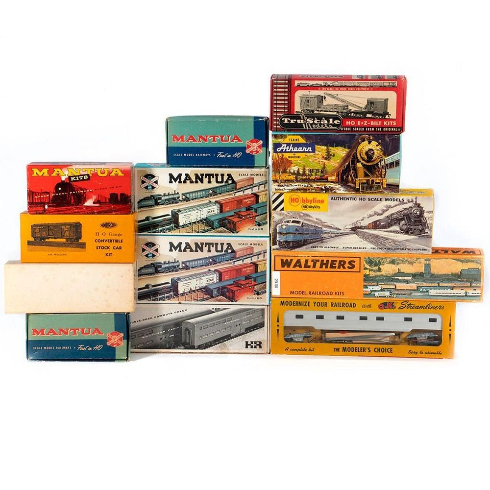 Appraisal: Train cars Mantua KIT - Stock Car MOP-Yellow Mantua RI