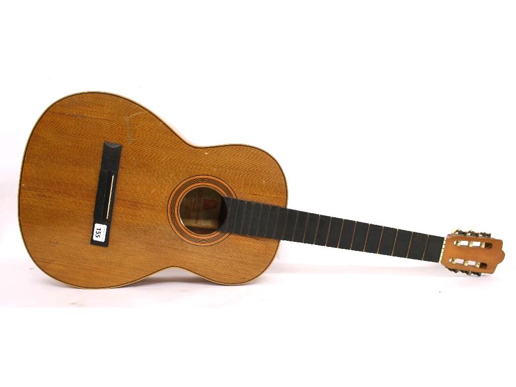 Appraisal: Spanish flamenco guitar labelled A Detris Cordoba