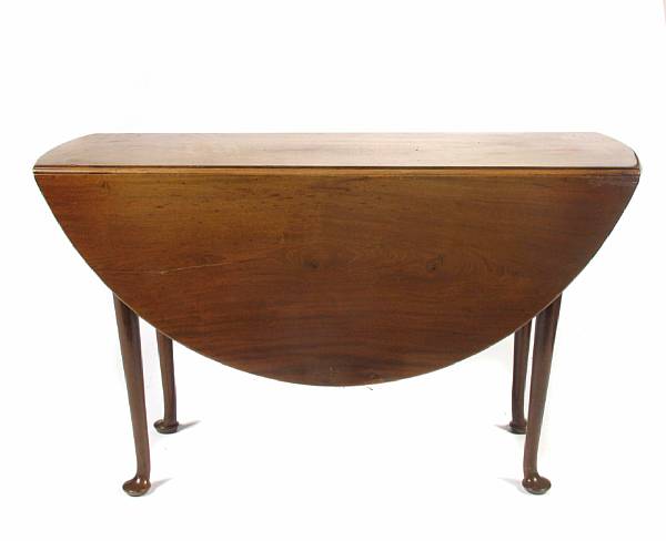 Appraisal: A Queen Anne style drop leaf table height in width