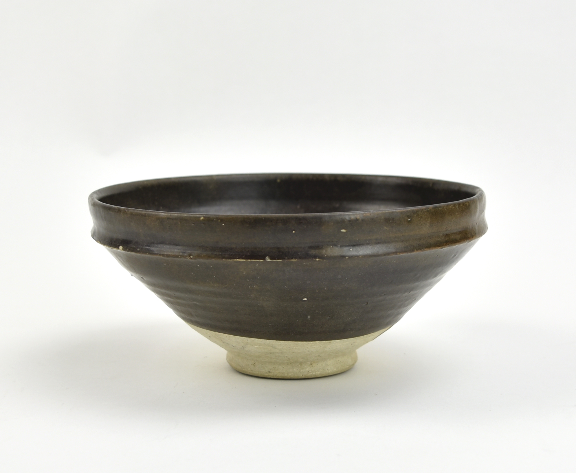 Appraisal: Chinese Yuan Dynasty the bowl applied with a lustrous black