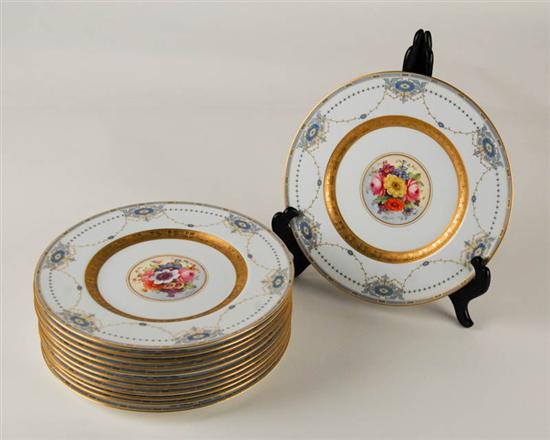 Appraisal: Twelve Royal Worcester Plates handpainted with flowers to the center