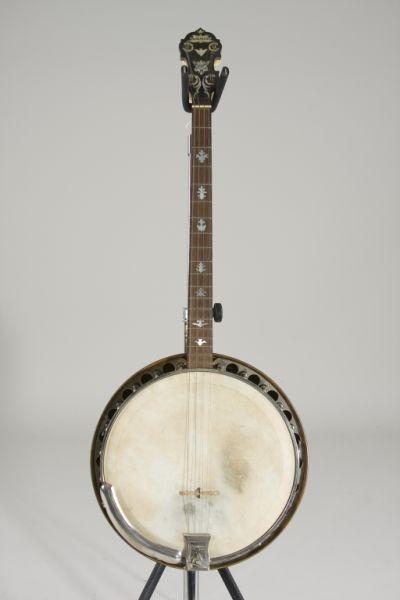 Appraisal: Wm Lange Paramount Style B Tenor Banjo serial on pot