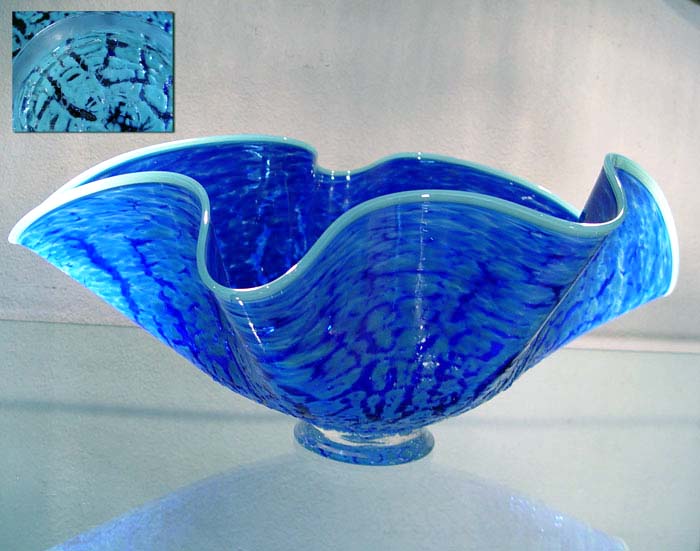 Appraisal: CHRIS MOSEY IGNIS GLASS STUDIO ART GLASS FLUTTERBOWL Blue green