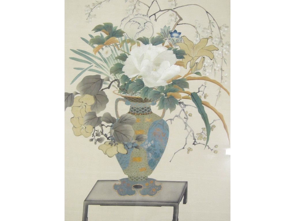 Appraisal: A Chinese silk embroidered picture of a vase of flowers