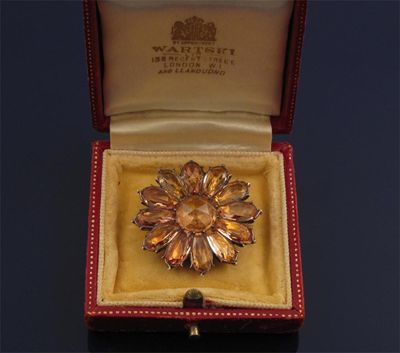 Appraisal: A George III flower head brooch set with topaz Closed