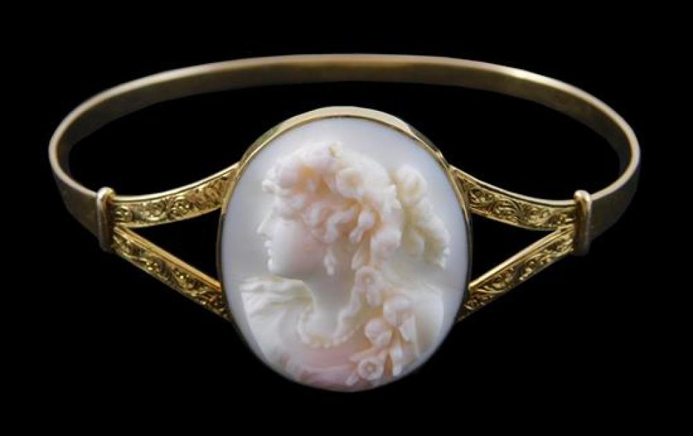 Appraisal: JEWELRY K gold cameo bangle bracelet tested K yellow gold