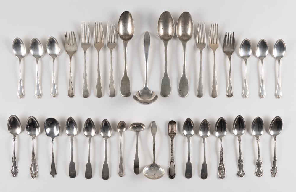 Appraisal: TWENTY-SEVEN PIECES OF SILVER FLATWARE APPROX TOTAL TROY OZ WEIGHABLETWENTY-SEVEN